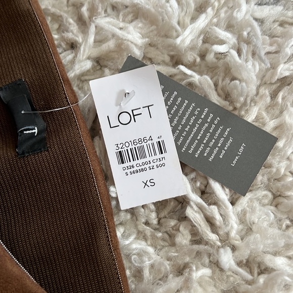 COPY - NWT Loft faux suede leggings - Picture 2 of 6